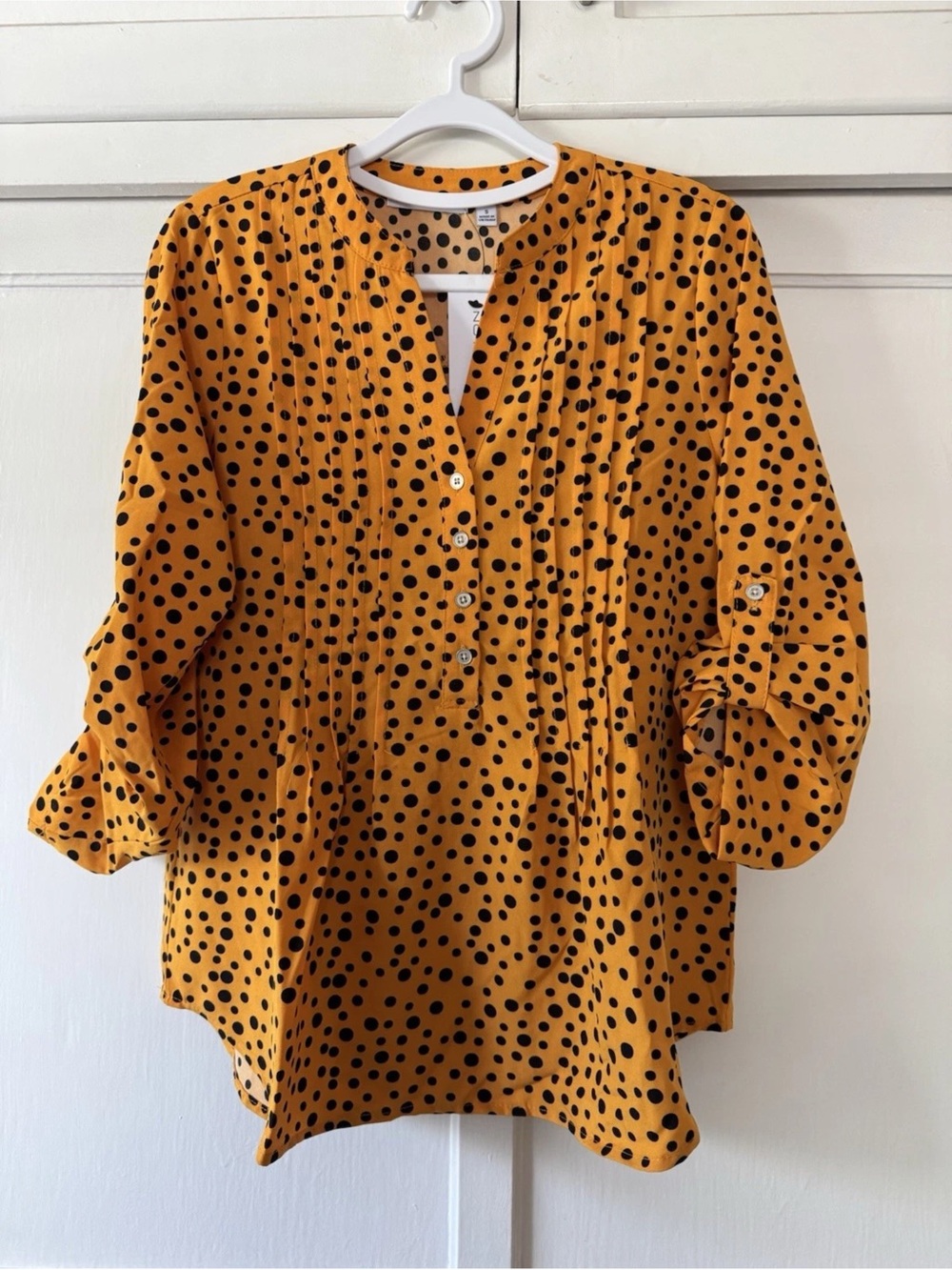 Notations Women's Mustard Polka Dot Button Front BlouseSz S